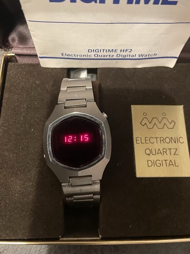 Vintage digital watch - digital,