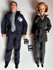 1998 Barbie & Ken as  'The X-Files' 2 doll Gift set - original Collector Edition