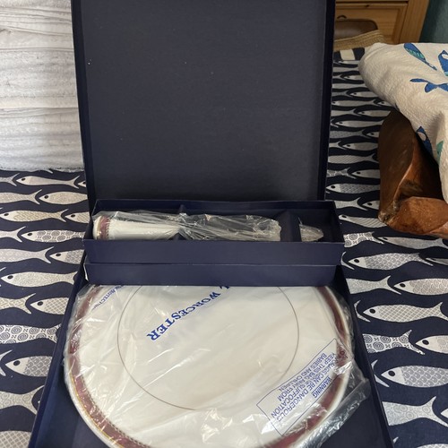 Vintage royal worcester cake - royal,