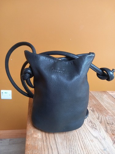 Osprey cross body - cross,