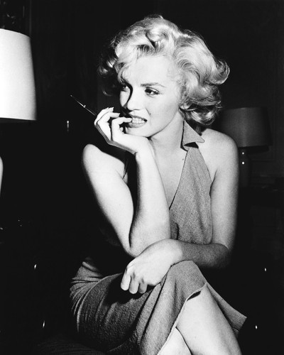 Marilyn monroe poster print - marilyn,