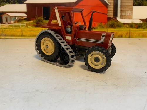 Britains farm fiat - britains.1:32.farm.fiat, dx880