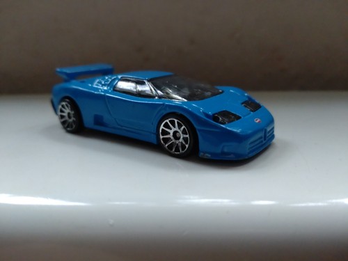 Hot wheels bugatti - hot,