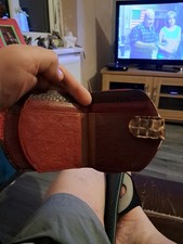 Unwanted Purse Ladies