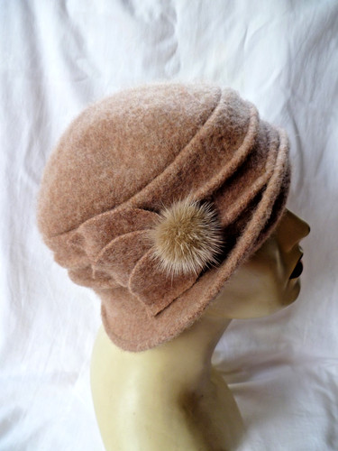 Beige wool mix felt pull - beige, wool-mix