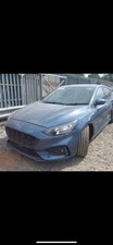 Ford focus line edition x - st,