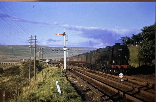 35mm colour rail - rail, slide,