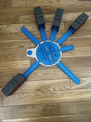 Trackmaster tomy turntable - trackmaster,