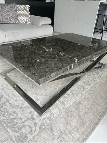 Large rectangular granite - rectangular,