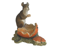 Border Fine Arts Mouse On