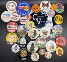 32 Vintage Badges 1980s 80s Retro Paddington Mr Wimpy Smiths Crisps TSB Bundle