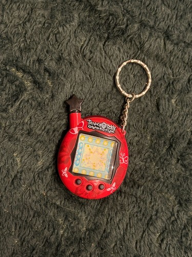 Tamagotchi connection red - connection,