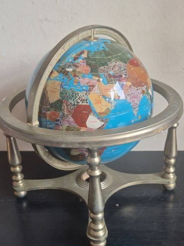Semi precious gemstone - precious, globe