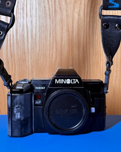 Minolta 7000 35mm slr - af,