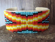 Native American Jewelry Hand Beaded Bracelet by Jackie Cleveland