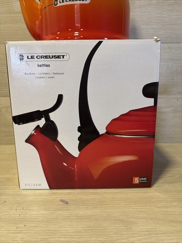 Creuset traditional kettle - le,