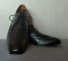 BARKER FLEX COMFORT SYSTEM WINGTIP BLACK LEATHER LACE UP SHOES. SIZE: 8.5 G UK.