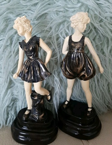 Pair 1920 style figurines - pair,