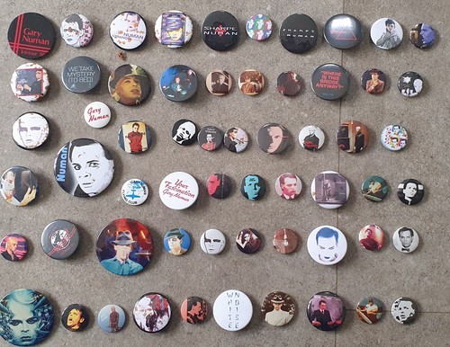 Gary numan pin badges x - gary,