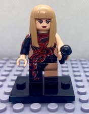 Taylor Swift Custom Mini