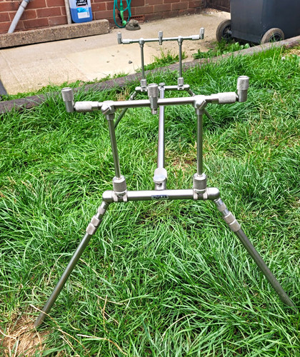 Solar tackle worldwide rod - rod, pod