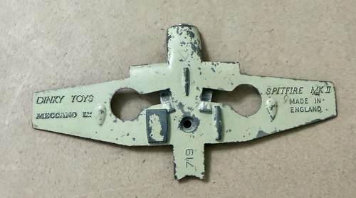 Dinky spitfire mkii 719 - spitfire,
