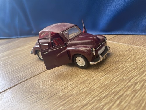 Saico morris minor maroon - 1:26,