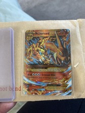 M Charizard EX (Y) (Secret)