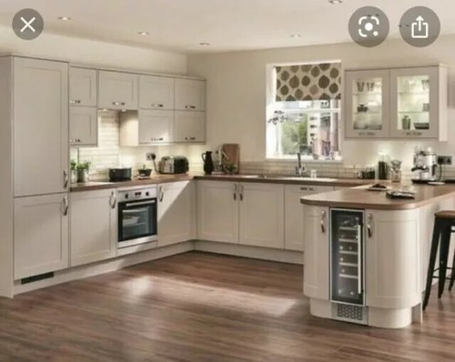 Howdens discontinued burford - howdens,