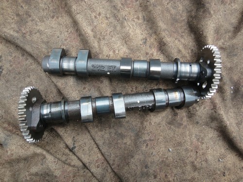 Kawasaki camshafts pair - kawasaki,