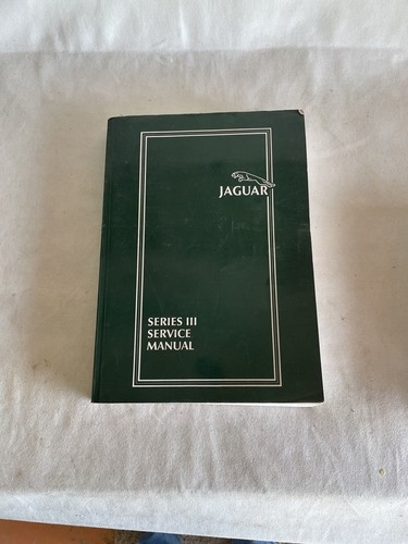 Jaguar daimler series iii book - daimler,