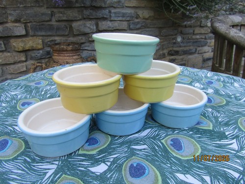 Set ceramic coloured - set,