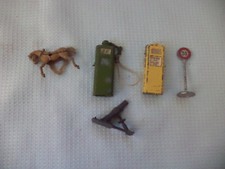 Set Of   Five   Antique  Lead Items Petrol Pump Horse Sign And Army Toy Gun