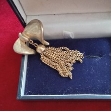 Vintage Gold Tone Curved Wings Chain Dropper Sphinx Brooch
