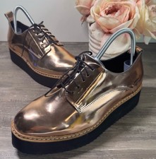 Shelly’s London Copper Rose