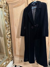 WINDSMOOR WOMENS VELVET LONG