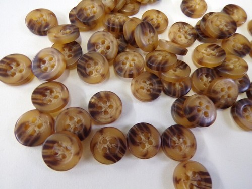 Imitation horn brown - brown, buttons