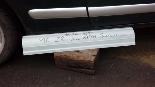 Rover 200 brm - mg, sills