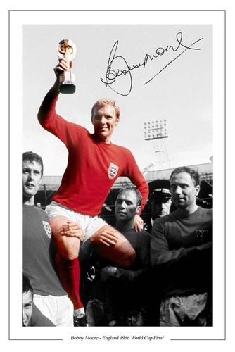 Bobby moore 1966 world cup - 1966,