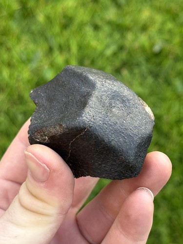 Meteorite fusion crust 302g - meteorite,