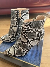 Sergio Todzi Ankle Cowboy Boots Metal Tip size 7