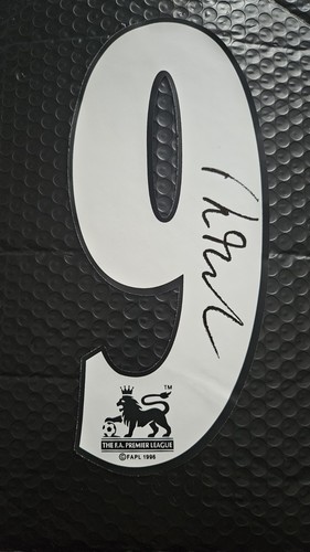 Robbie fowler hand signed - fowler,