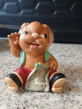 Small Vintage Pendelfin