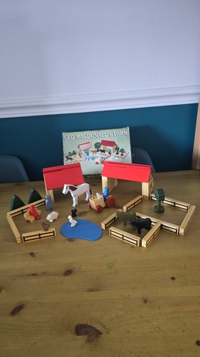 Vintage old mcdonalds wooden - old,