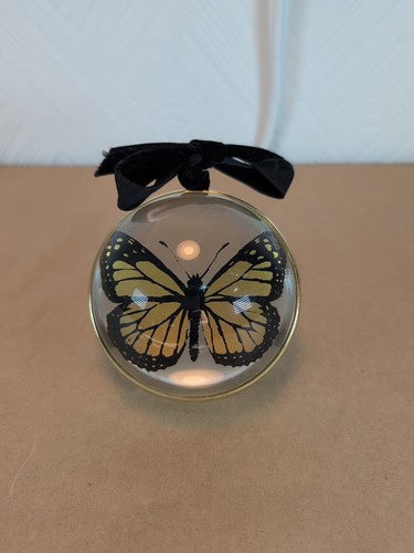 Heavy glass paperweight - heavy,