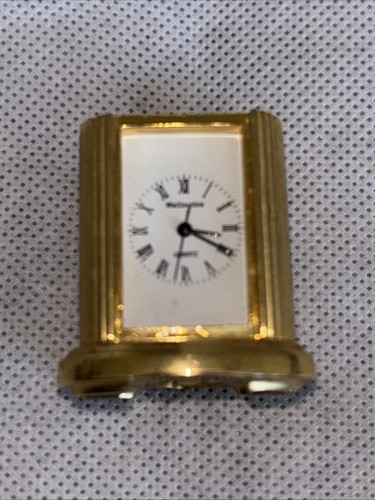 Vintage miniature desk - ,