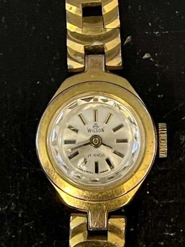 Vintage wilson jewels - 17,