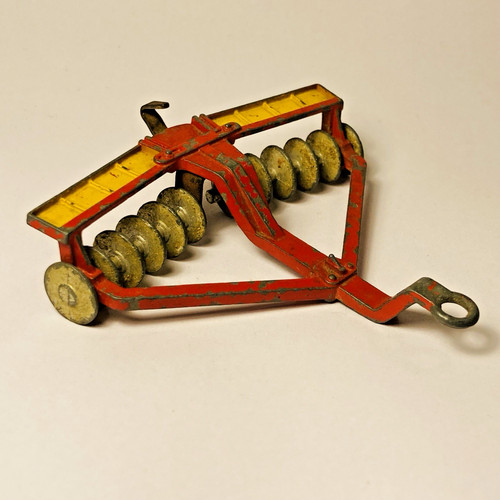 Dinky toys 322 disc harrow - dinky,