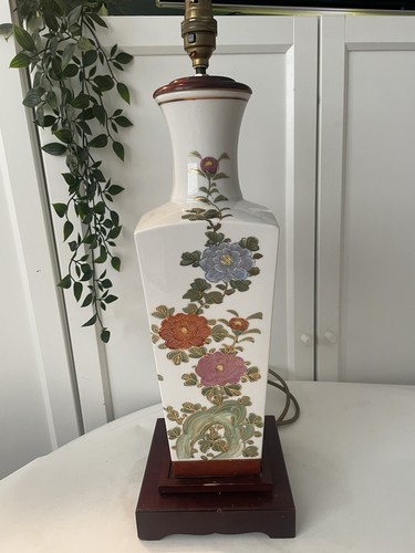 Vintage large white chinese - vintage,