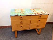 Rust Effect Schreiber Chest of